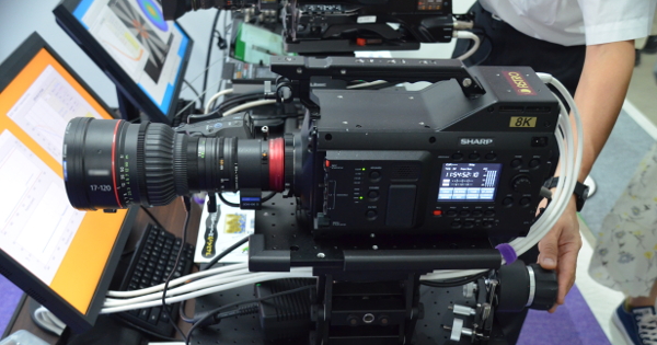 当社製8Kカムコーダー