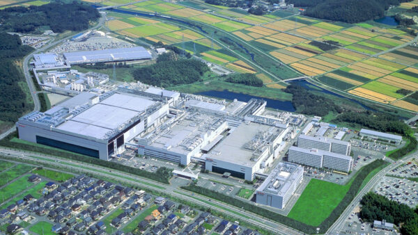 シャープ三重工場